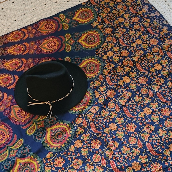 NWOT BO HO BED THROW SHEET OR WALL HANGING.BEACH B - Picture 5 of 16